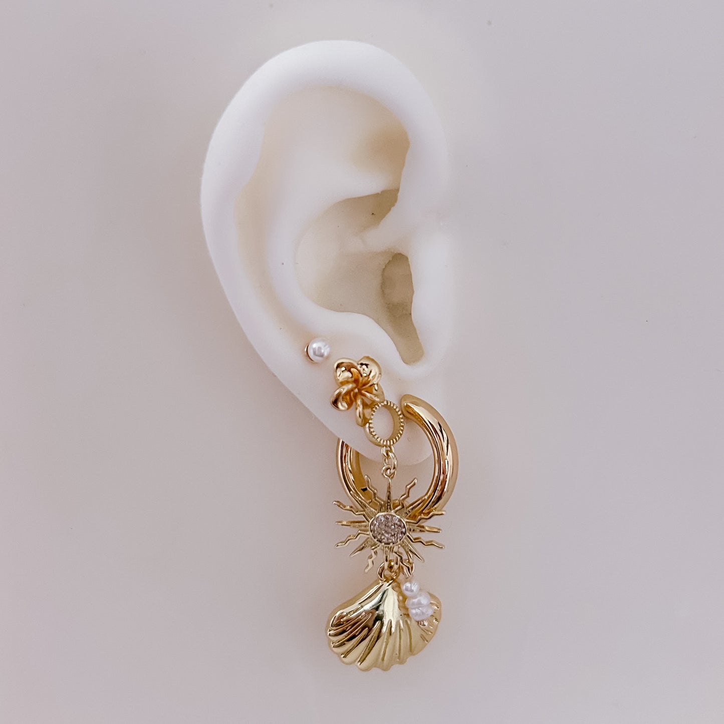 Gold Flower Pins