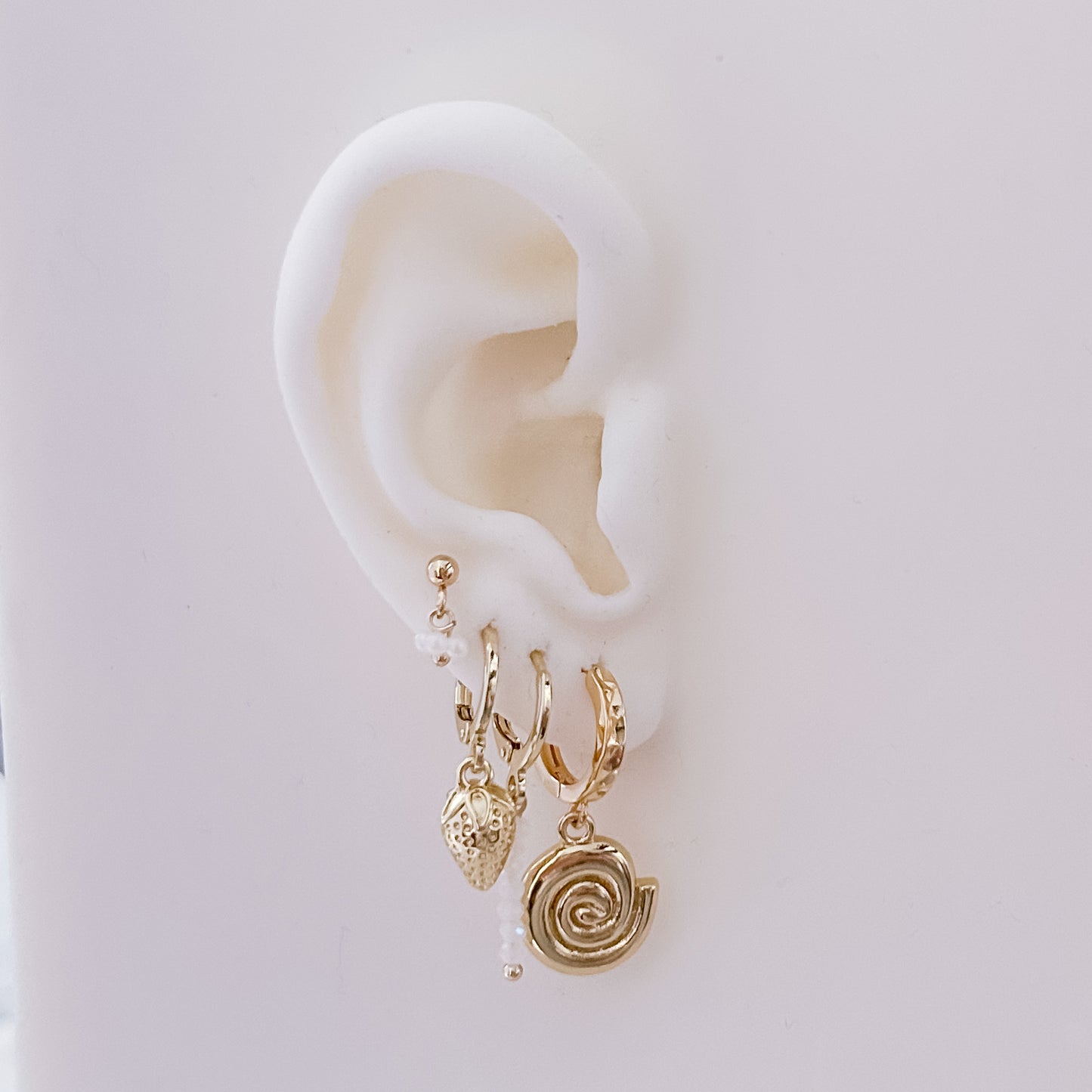 Little White Flower Pin