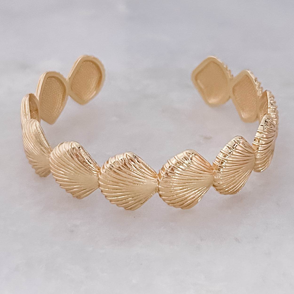 Shell Bangle Bracelet