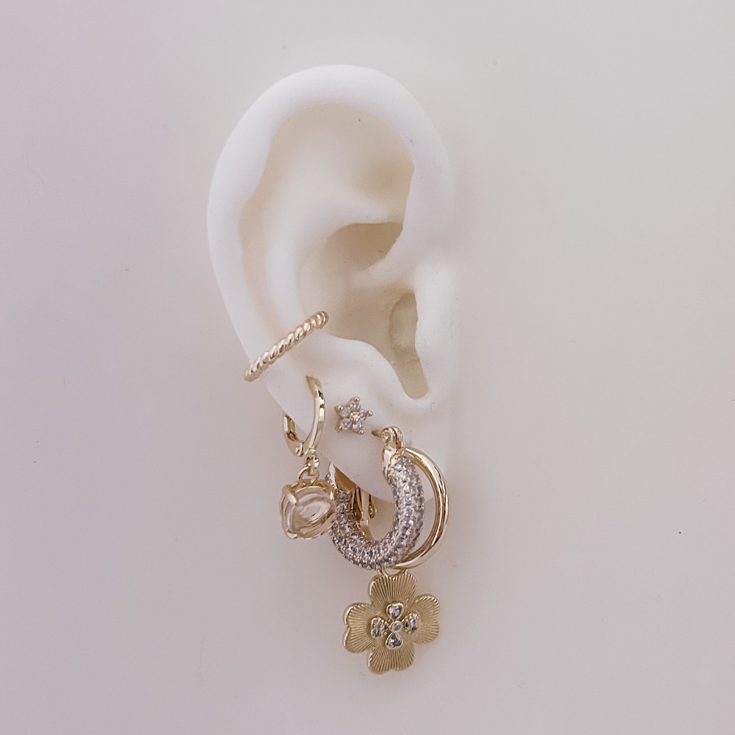 Vanessa Hoops