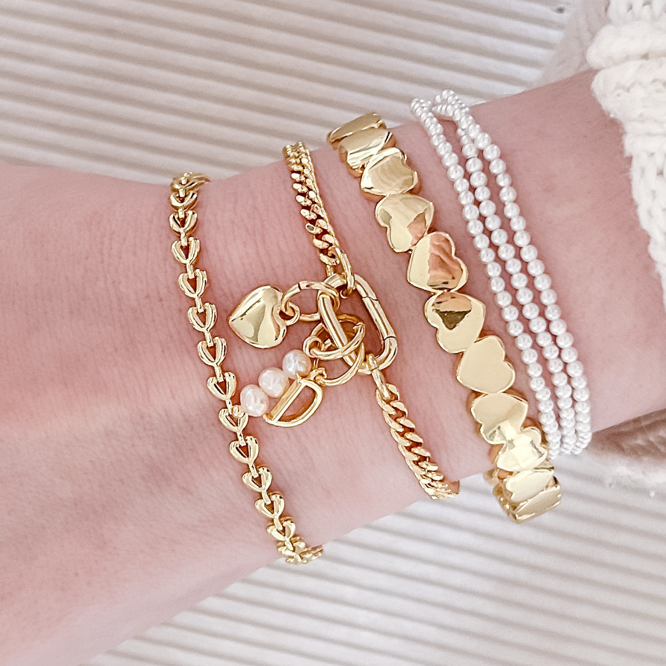 Gold Heart Bangle