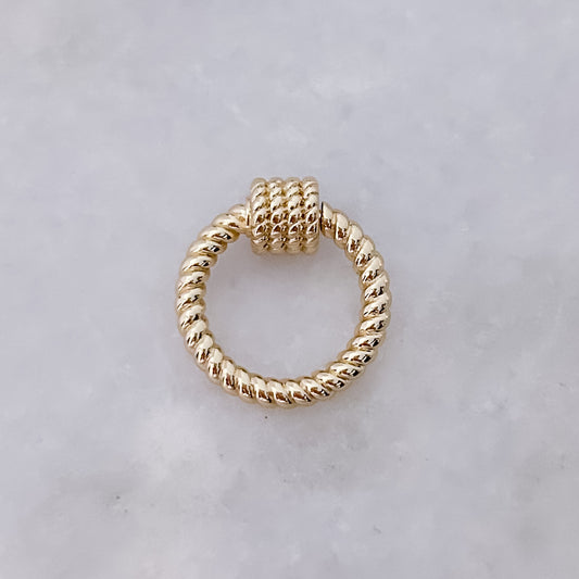 Twisted Hoop Connector