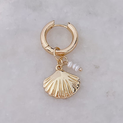 Shell + Pearls - Basic Bold Hoop