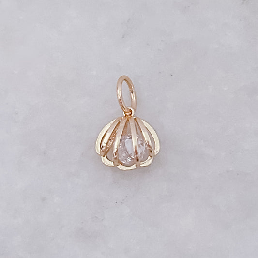 Diamond Shell - Charm