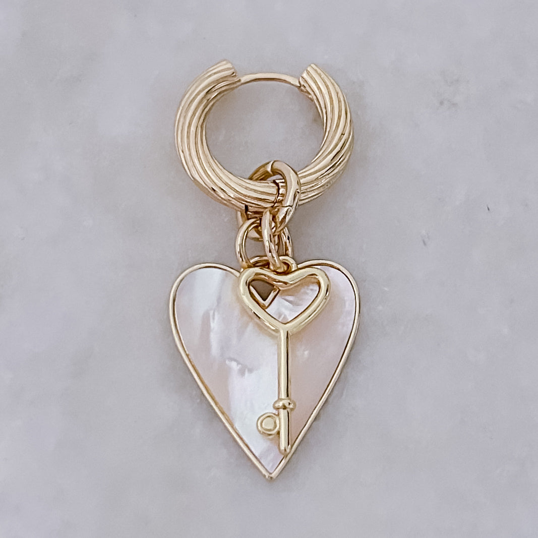 Love Story Hoop