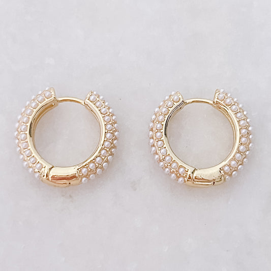 Marilou Hoops