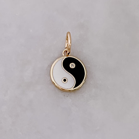Yin Yang - Charm