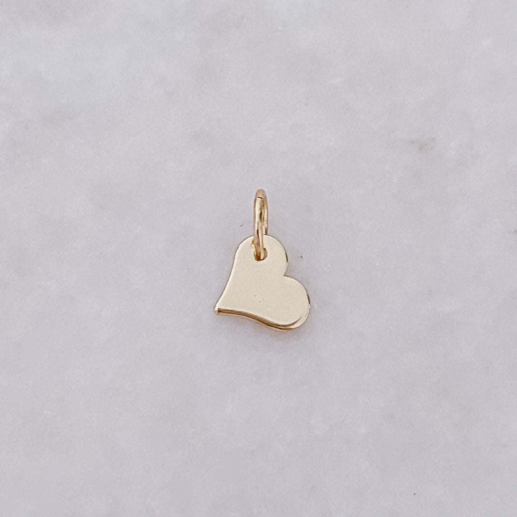 Loa Love - Charm