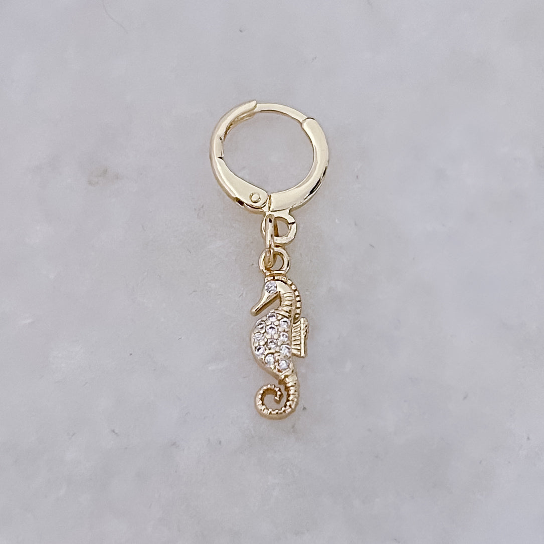 Little Seahorse Tiny Hoop