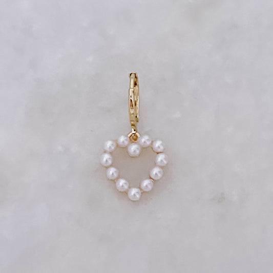 Pearl Heart Tiny Hoop