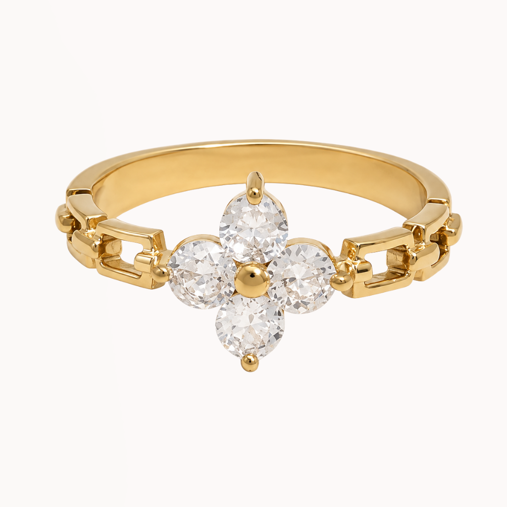 Clover Ring
