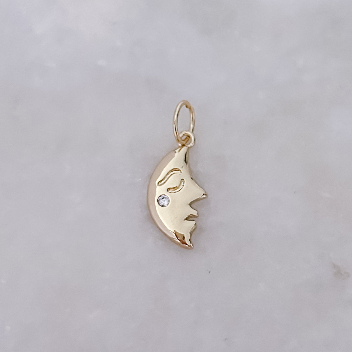 Dreamy Moon - Charm